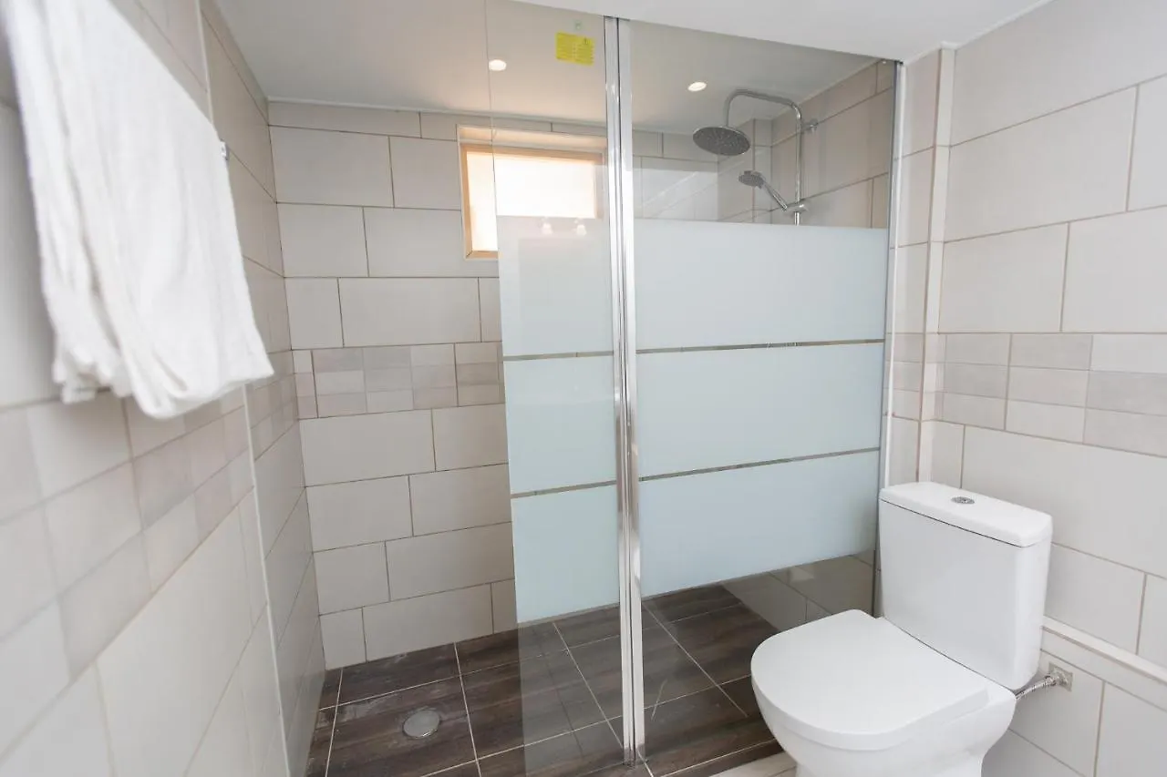 Laila'S Cozy Garden House & Studio Larnaca Guest house